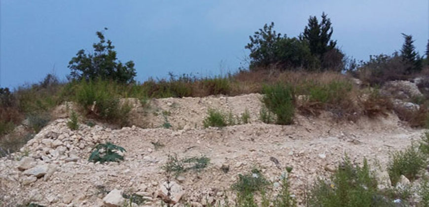 Land for Sale Blat Jbeil Area 1765Sqm