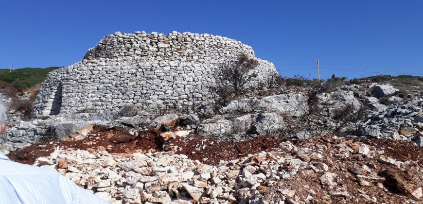 Land for Sale Gharzouz Jbeil Area 940Sqm