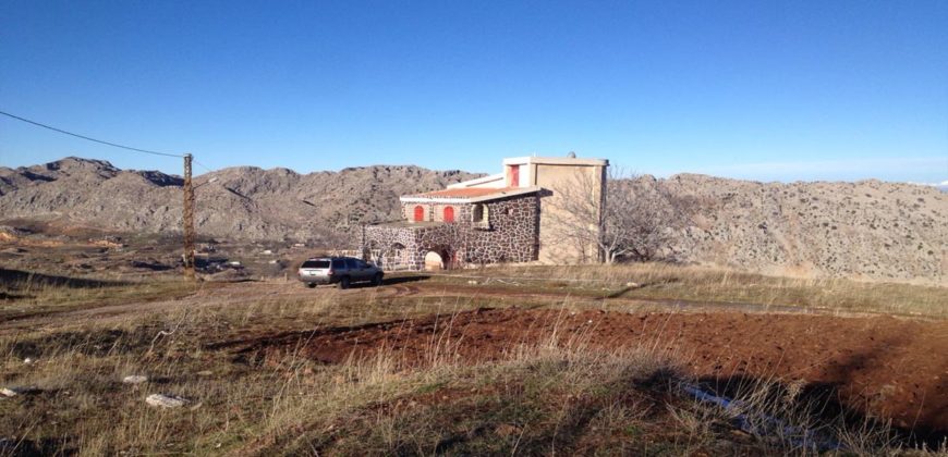 Land for Sale Aaqoura ( Laqlouq ) Jbeil Area 1010Sqm