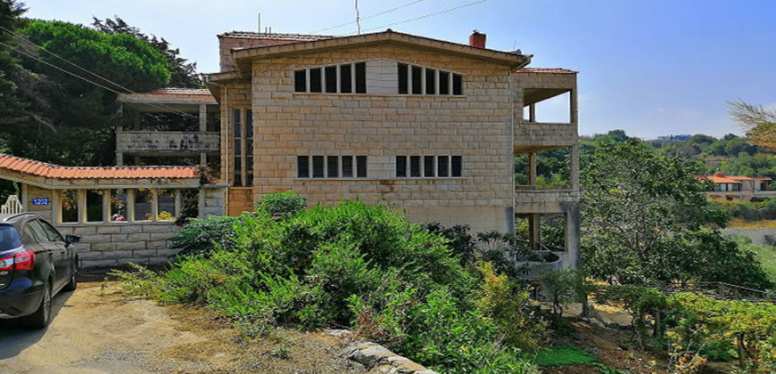 Villa for Sale Bejjeh Jbeil Building Area 900 Sqm Land Area 3162Sqm