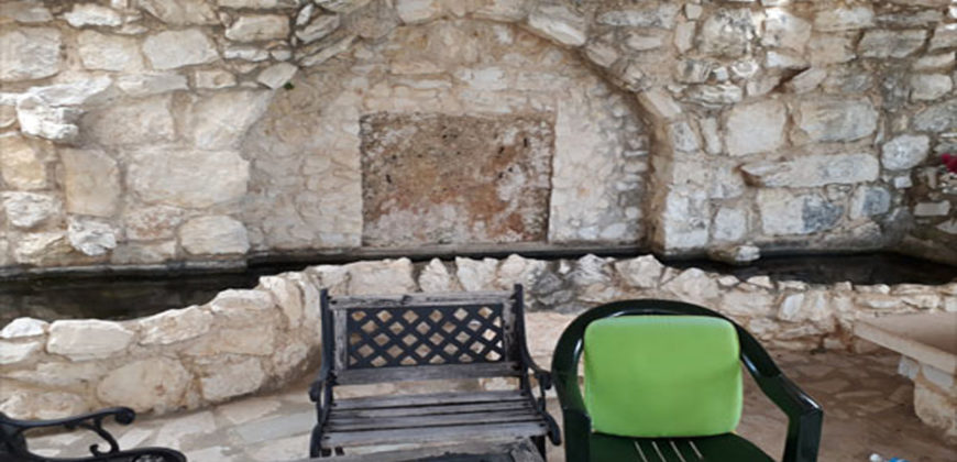 House for Sale Aamchit Jbeil Building Area 632Sqm The Area of the Land 1290Sqm