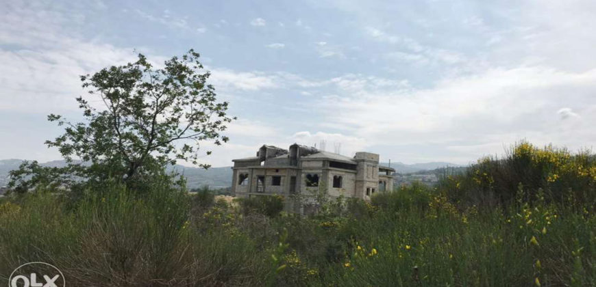 Land for Sale Hadtoun Batroun Area 1567Sqm