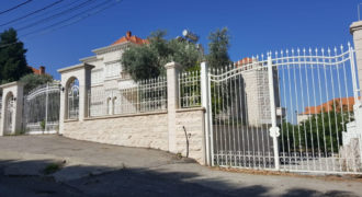 Villa for Sale Gharfine Jbeil Building area 690 Sqm and Total Area Land 1200Sqm