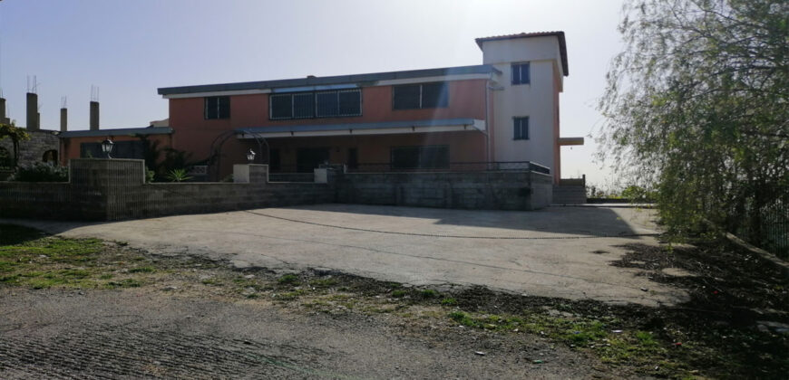 House for Sale Ras Osta Jbeil Building area 609 Sqm and Total Area Land 1050Sqm