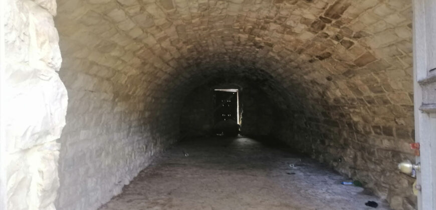 Old House for Sale Bchelleli Jbeil Housing Around Area 80Sqm.The Area of the land is 5582 Sqm