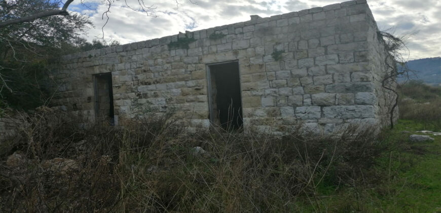 Old House for Sale Bchelleli Jbeil Housing Around Area 80Sqm.The Area of the land is 5582 Sqm