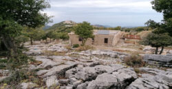 House for Sale Mechmech Jbeil Area The Building is about 203Sqm Land Area 1913Sqm