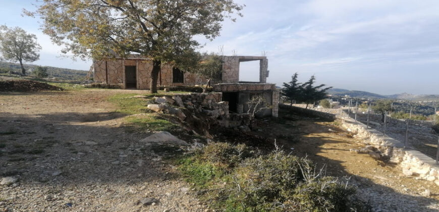 House for Sale Mechmech Jbeil Area The Building is about 203Sqm Land Area 1913Sqm