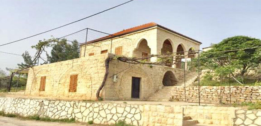 Old House for Sale Bejdarfil Batroun Housing Area 180Sqm