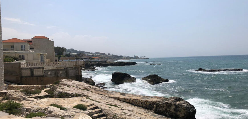 Villa for Sale Halat Jbeil Housing Area 300Sqm and Land 847Sqm