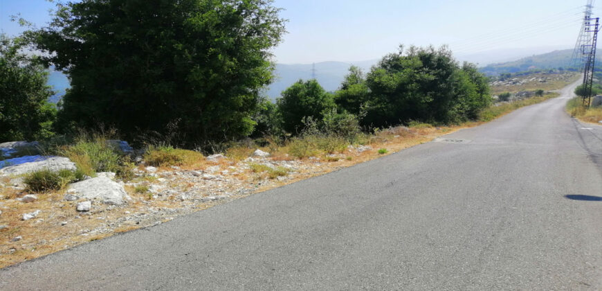 Land for Sale Kharbeh Jbeil Area 2905Sqm