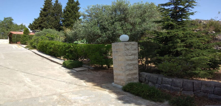 Villa for Sale Maad Jbeil Housing Area 350Sqm Land Area 1250Sqm