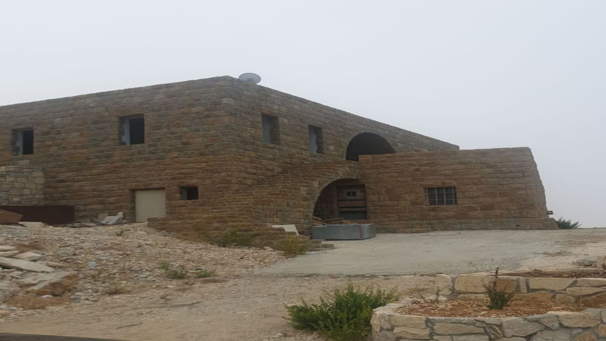 Old House for Sale Lehfed Jbeil Duplexe Housing Area 360Sqm and Terraces 60Sqm Land Area 1720Sqm