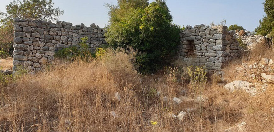 Land for Sale Jouret El -Termos Kesserwan Area 1550Sqm