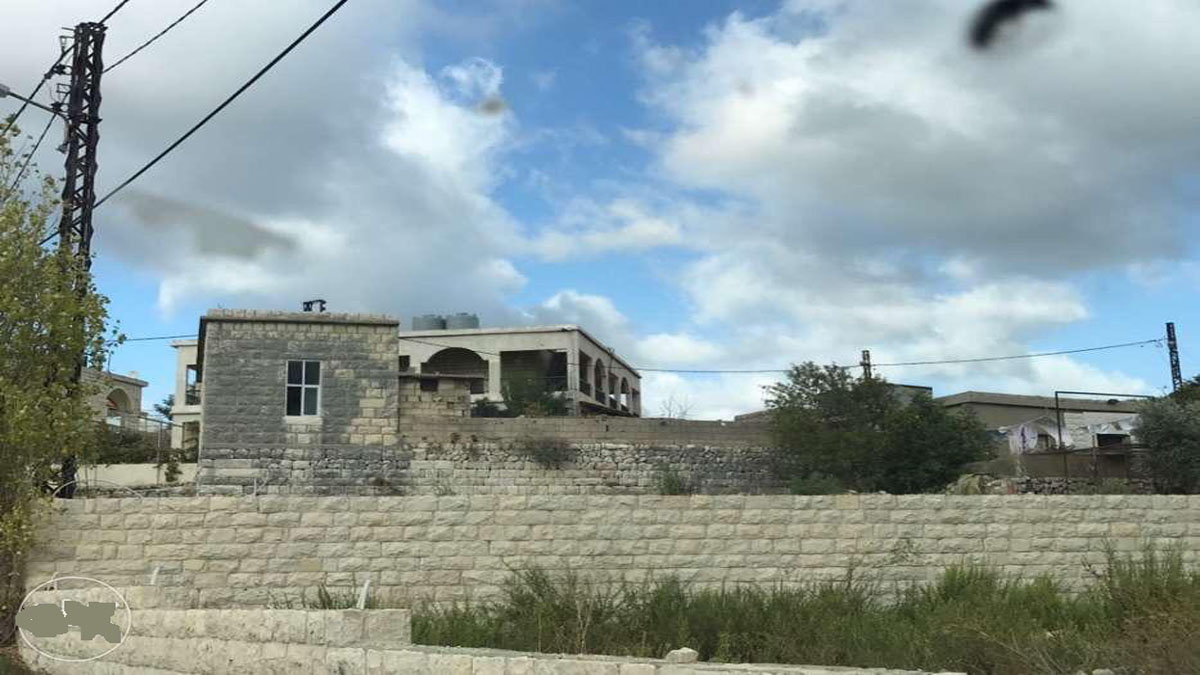 Old House for Sale Sghar Batroun Housing Area 200Sqm and Land Area 580Sqm
