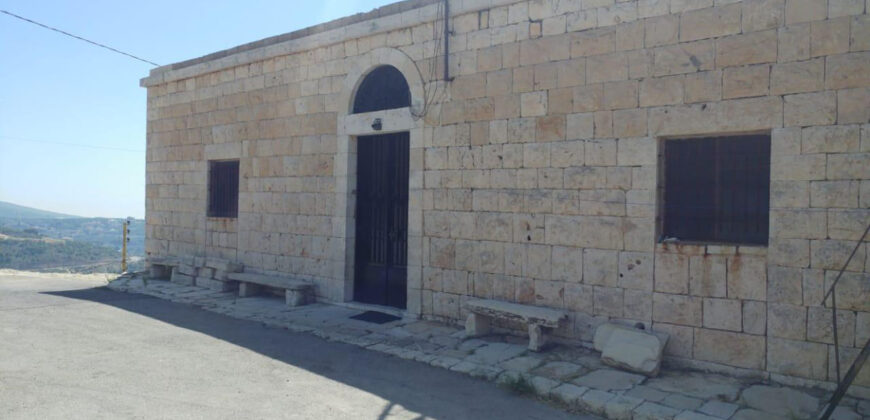 Old House for Sale Kharbeh Jbeil Housing Area 470Sqm and 2 Old Cellars Land Area 1205Sqm