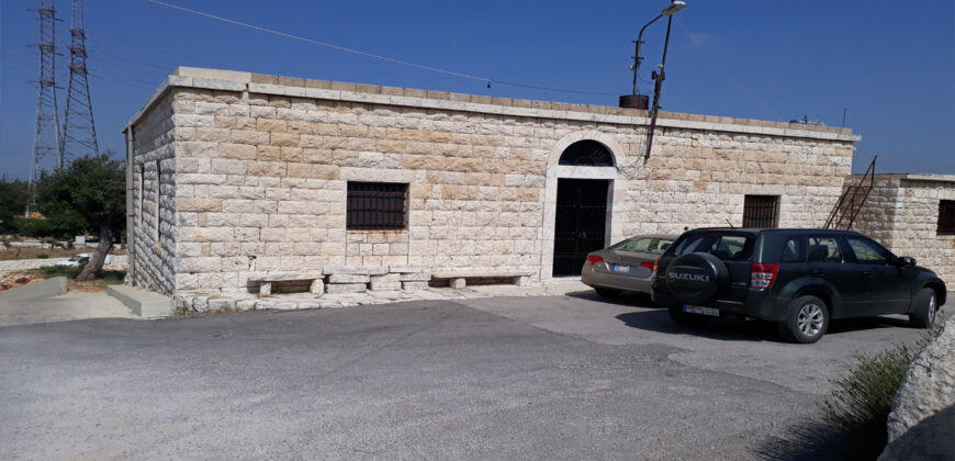 Old House for Sale Kharbeh Jbeil Housing Area 470Sqm and 2 Old Cellars Land Area 1205Sqm