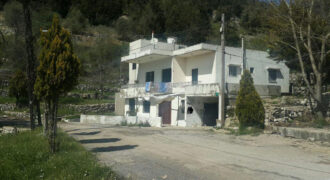 House for Sale Kfour Kesserwan Housing Area 300Sqm Area Land 800Sqm