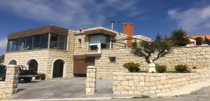Villa for Sale Aannaya – Kfar Baal Jbeil Housing Area 400Sqm The Area of the Land 1050Sqm