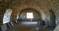 Old House for Sale Mahmerch Batroun Housing Area 100Sqm and Land Area 1290Sqm
