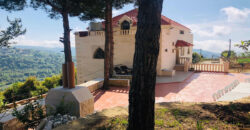 Villa for Sale Lehfed Jbeil Housing Area 360Sqm The Area of the Land 1350Sqm
