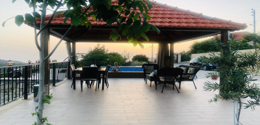 Villa for Sale Lehfed Jbeil Housing Area 360Sqm The Area of the Land 1350Sqm