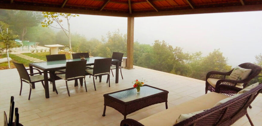 Villa for Sale Lehfed Jbeil Housing Area 360Sqm The Area of the Land 1350Sqm