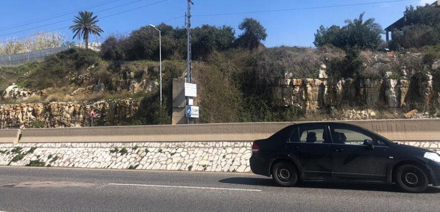 Land for Sale Aamchit Jbeil Area 2000Sqm