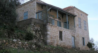Old House for Sale Ghosta Kesserwan Housing Around Area 215Sqm and Land Area 620Sqm
