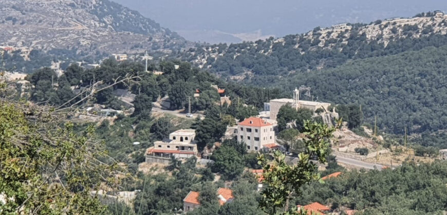 Land for Sale Mechmech Jbeil Area 830Sqm