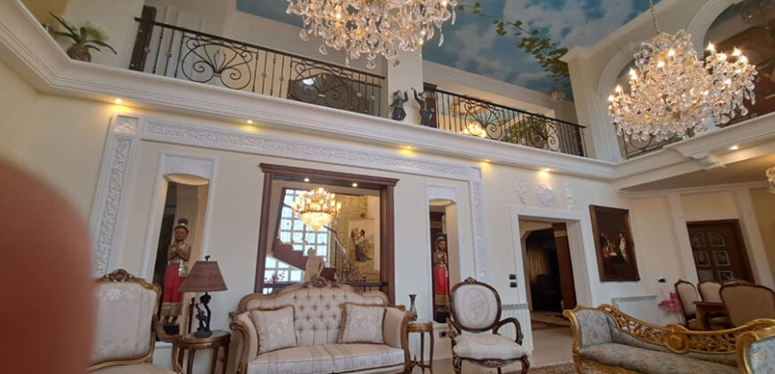 Villa for Sale Aabrine Batroun Housing Area 1113Sqm Three Floors The Area of the Land 1081Sqm