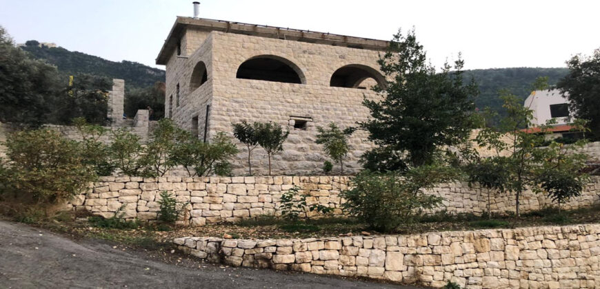 House for Sale Bezhel Kesserwan Housing Area 232Sqm and Land Area 1490Sqm