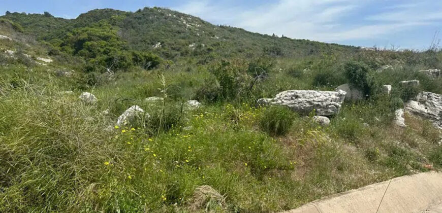 Land for Sale Monsef Jbeil Area 1860Sqm