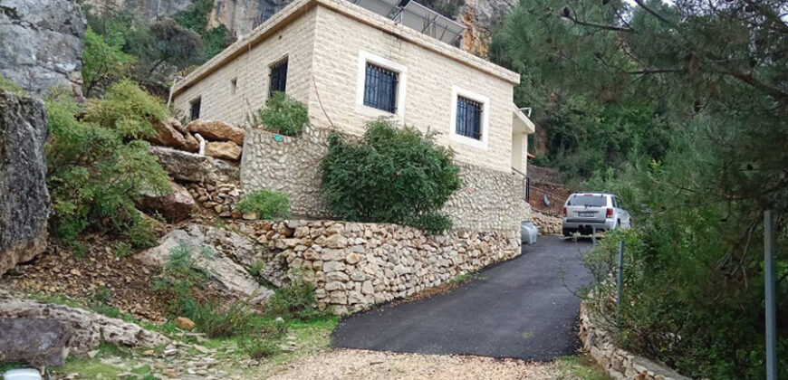House for Sale Hardine – Beit Kassab Batroun Housing Area 118Sqm Land Area 633Sqm