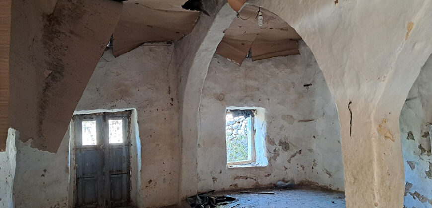 Old House for Sale Behdaidat Jbeil Housing 2 Floor Area 200Sqm & Land Area 2000Sqm .