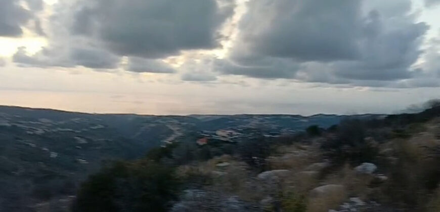 Land for Sale Aabeidat Jbeil Area 2734Sqm