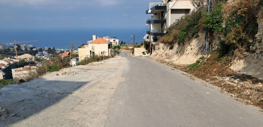 Land for Sale Blat Jbeil Area 806Sqm
