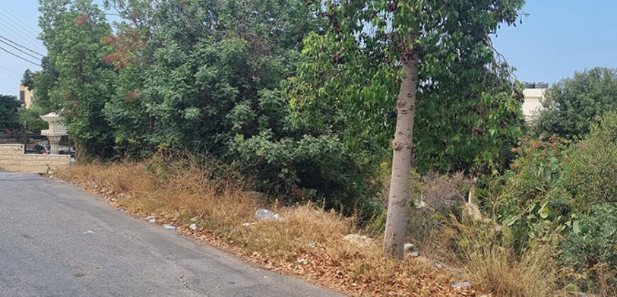 Land for Sale Blat Jbeil Area 560Sqm