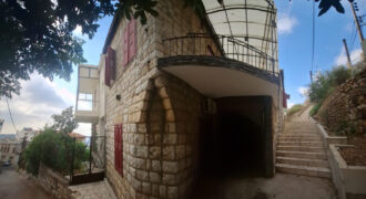 Old House for Sale Beit Chabeb Matn Housing 2 Floor 440Sqm & Land Area 220Sqm