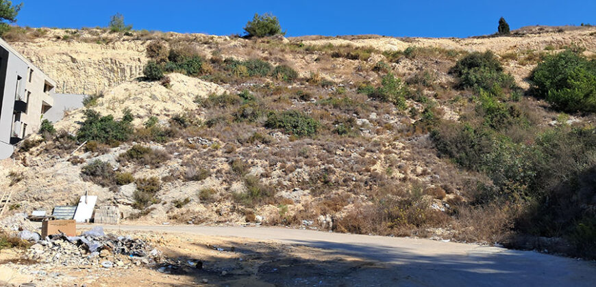 Land for Sale Blat Jbeil Area 829Sqm