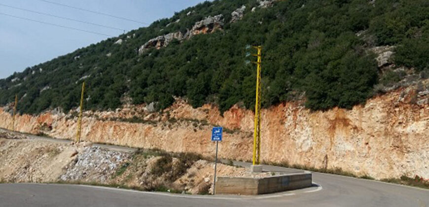 Land for Sale Kfoun Jbeil Area 13660Sqm