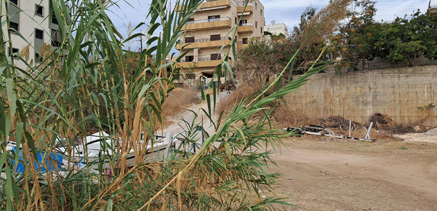 Land for Sale Jbeil ( Byblos City ) Area 3931Sqm