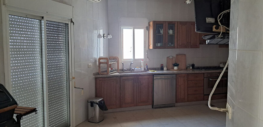 Used Apartment for Rent Fidar ( Halat ) Jbeil Second Floor , Furnished Area 210Sqm