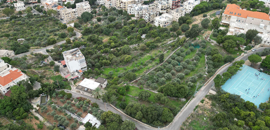 Old House for Sale Aamchit Jbeil Housing Area 400Sqm Land Area 13800Sqm