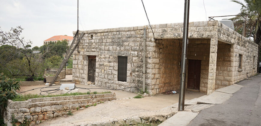 Old House for Sale Aamchit Jbeil Housing Area 400Sqm Land Area 13800Sqm