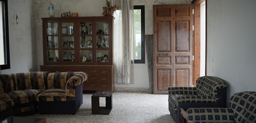 Old House for Sale Aamchit Jbeil Housing Area 400Sqm Land Area 13800Sqm