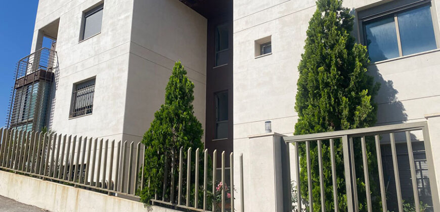 Used Apartment for Sale Fidar ( Halat ) Jbeil GF Floor Area 156Sqm & Garden 6Sqm Cave 4.5Sqm
