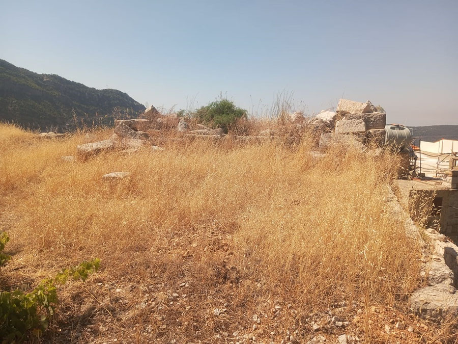 Old House for Sale Douma Batroun Two Stone Contract 60Sqm Land Area 1738Sqm