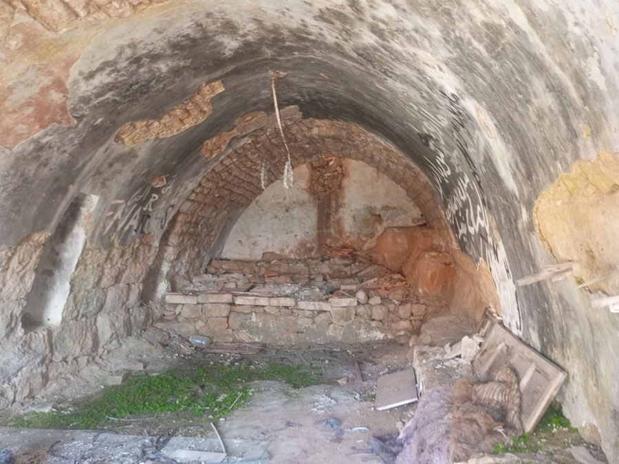 Old House for Sale Douma Batroun Two Stone Contract 60Sqm Land Area 1738Sqm