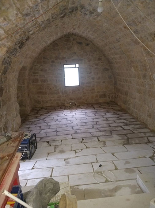 Old House for Sale Hardine – Beit Kassab Batroun Land Area 1200Sqm 180Sqm Built